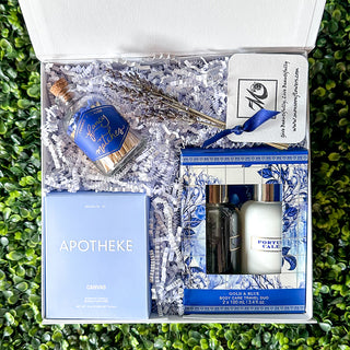 Blue Moment - A Curated Box